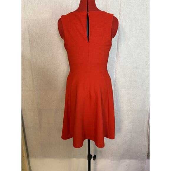 Express Womens Sun Dress Sz Medium Red A Line Knee Length Sleeveless D189 - Picture 5 of 14